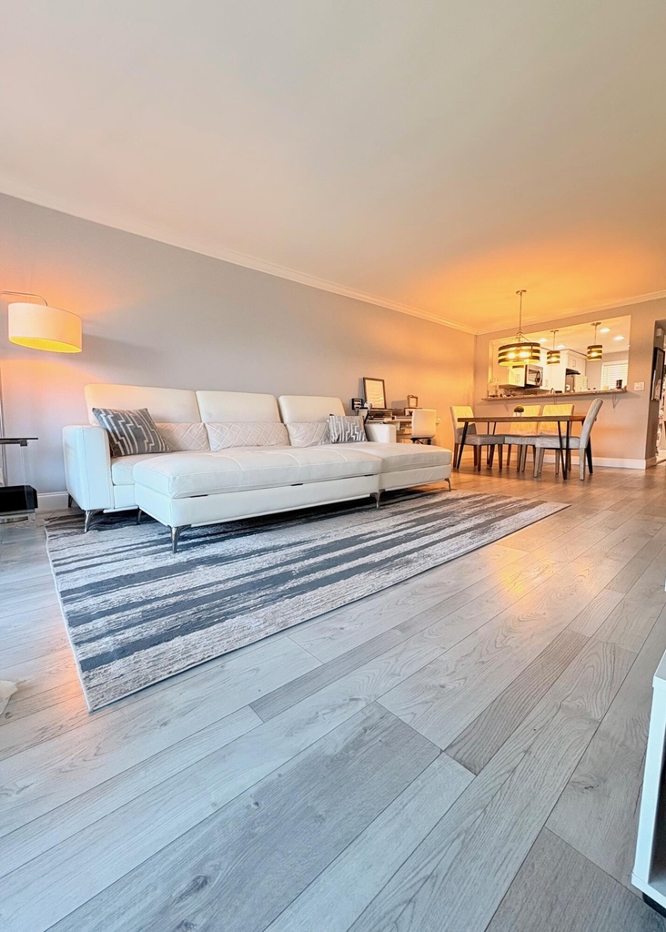 605 Oaks Drive - Photo 12