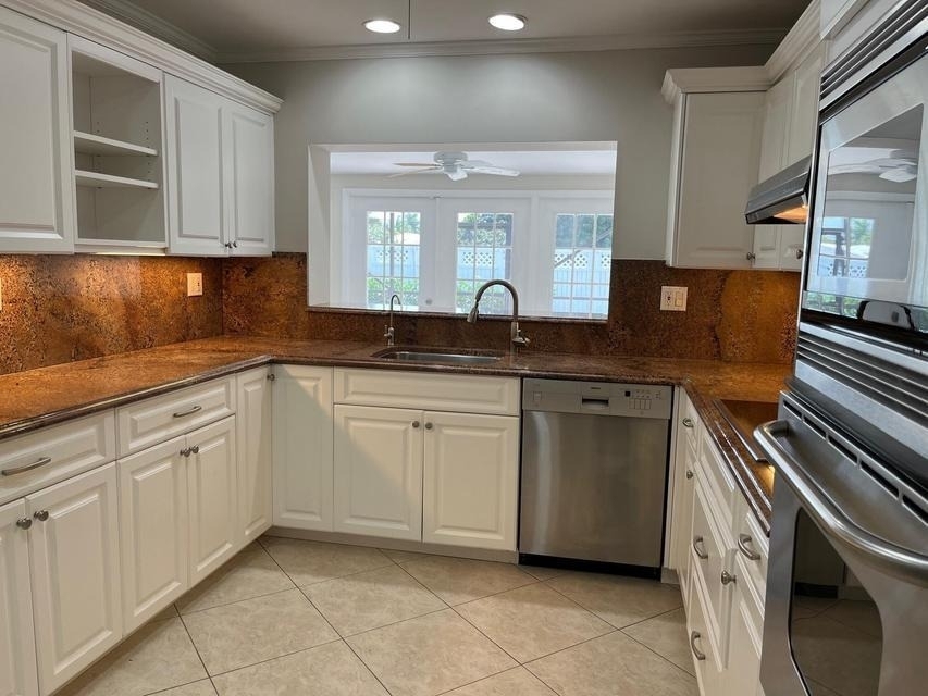 1288 Sw 7th Street - Photo 8
