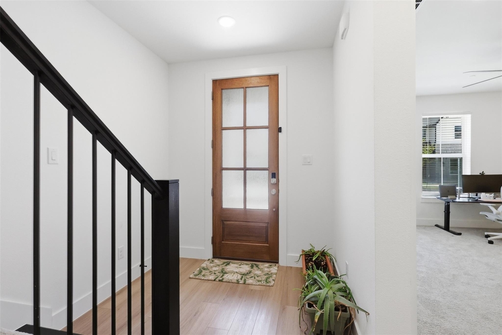 6240 Fortuna Lane - Photo 5