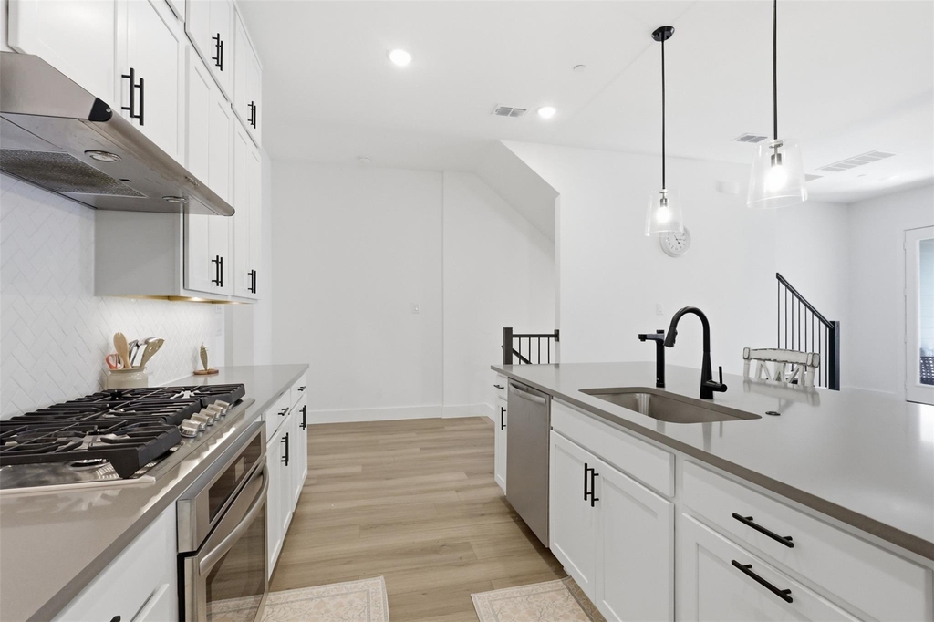 6240 Fortuna Lane - Photo 13