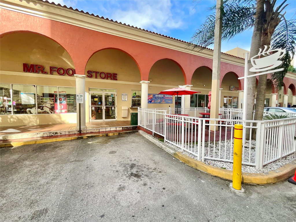 9517 Fontainebleau Boulevard - Photo 17