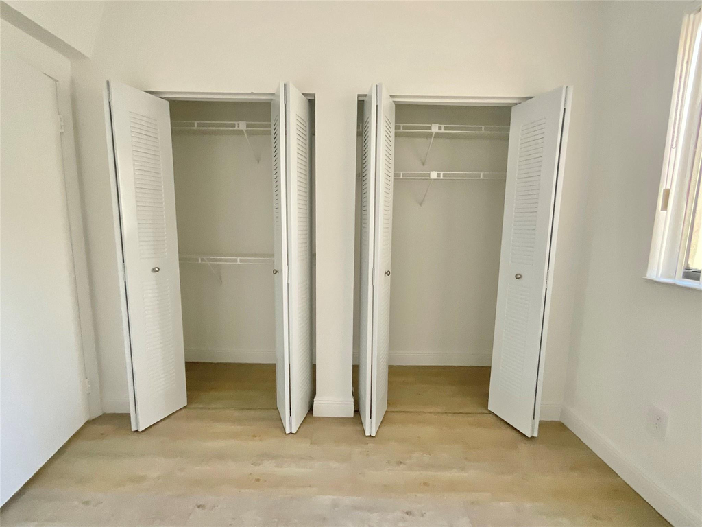 9517 Fontainebleau Boulevard - Photo 7