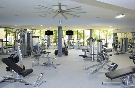 9517 Fontainebleau Boulevard - Photo 13
