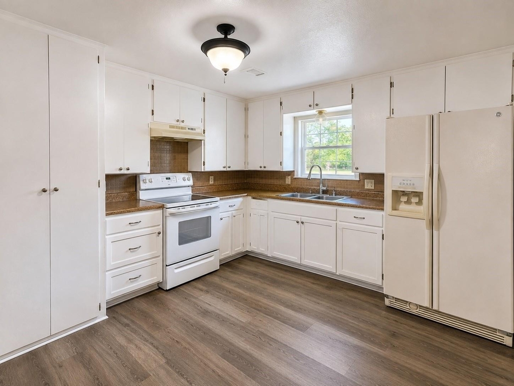 600 Old Justin Road - Photo 3
