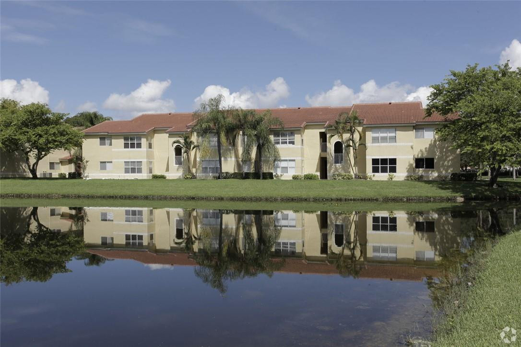 12730 Vista Isles Drive - Photo 2