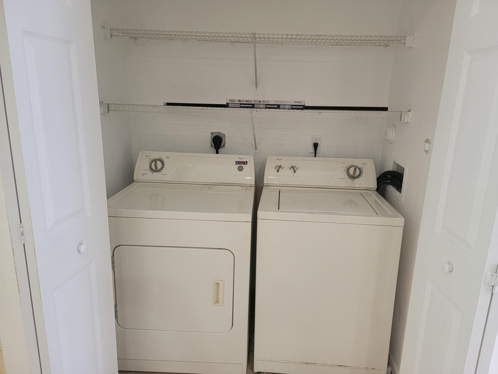 2603 Sw 82nd Avenue - Photo 10