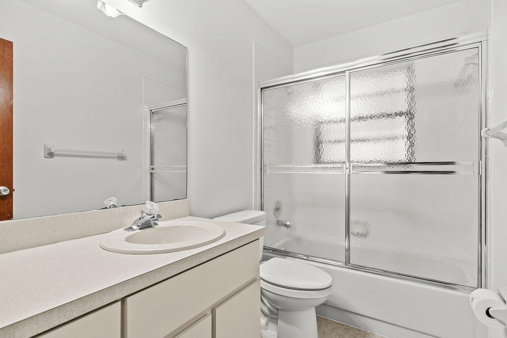 8019 Se Villa Circle - Photo 24