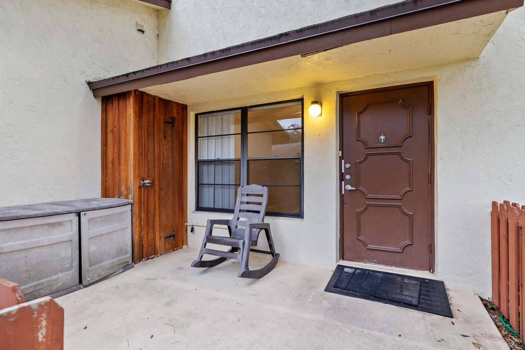8019 Se Villa Circle - Photo 2