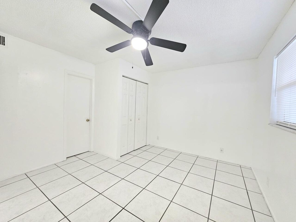 7960 N Colony Circle N - Photo 6