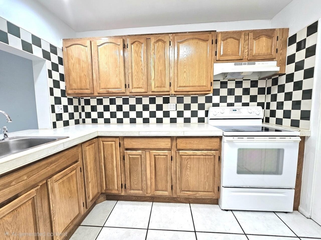 7960 N Colony Circle N - Photo 2
