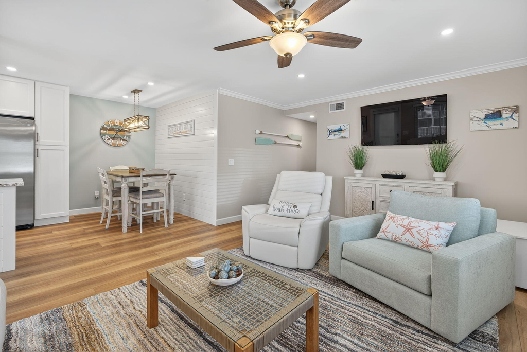 110 Shore Court - Photo 8