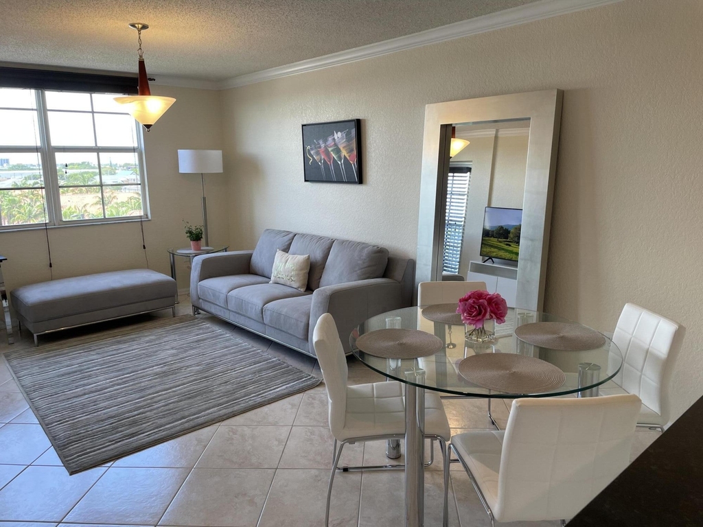 1801 N Flagler Drive - Photo 3
