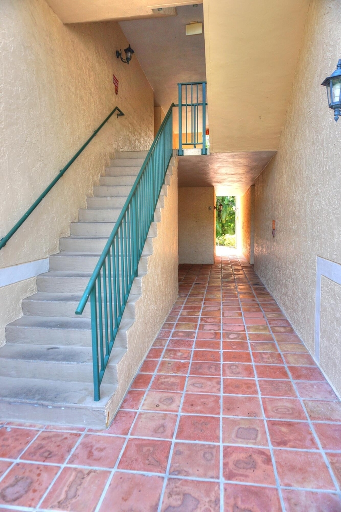 1721 Village Boulevard - Photo 2