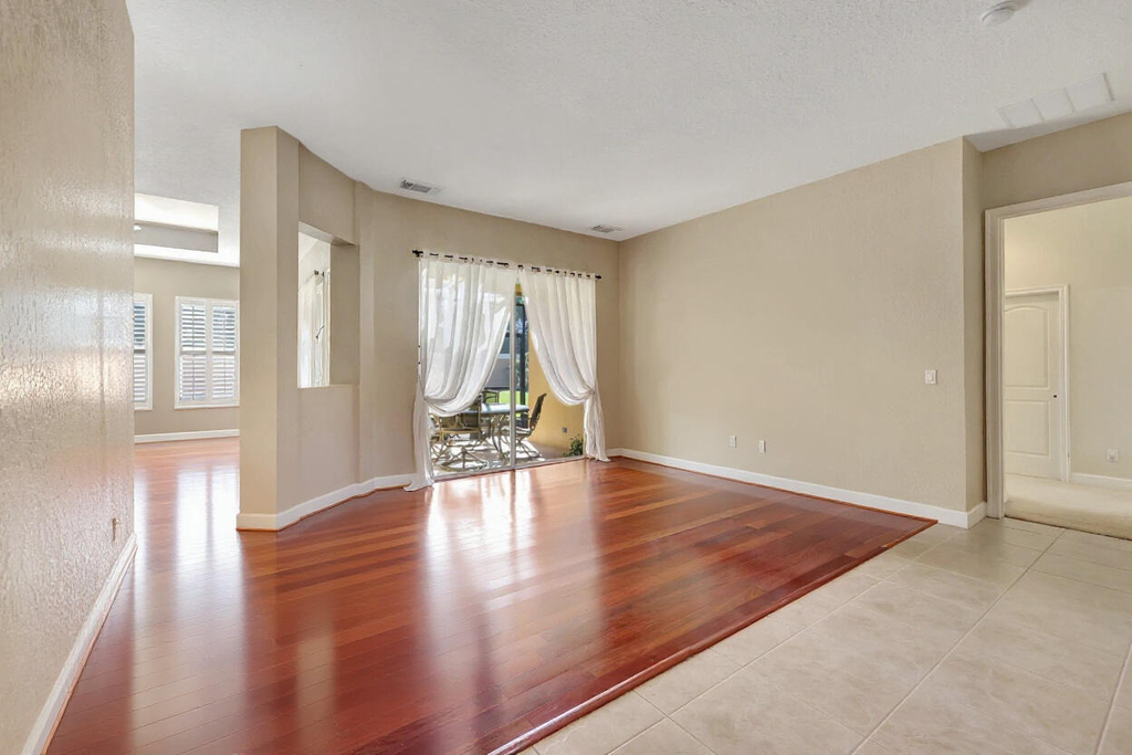 827 Sw Grand Reserves Boulevard - Photo 5