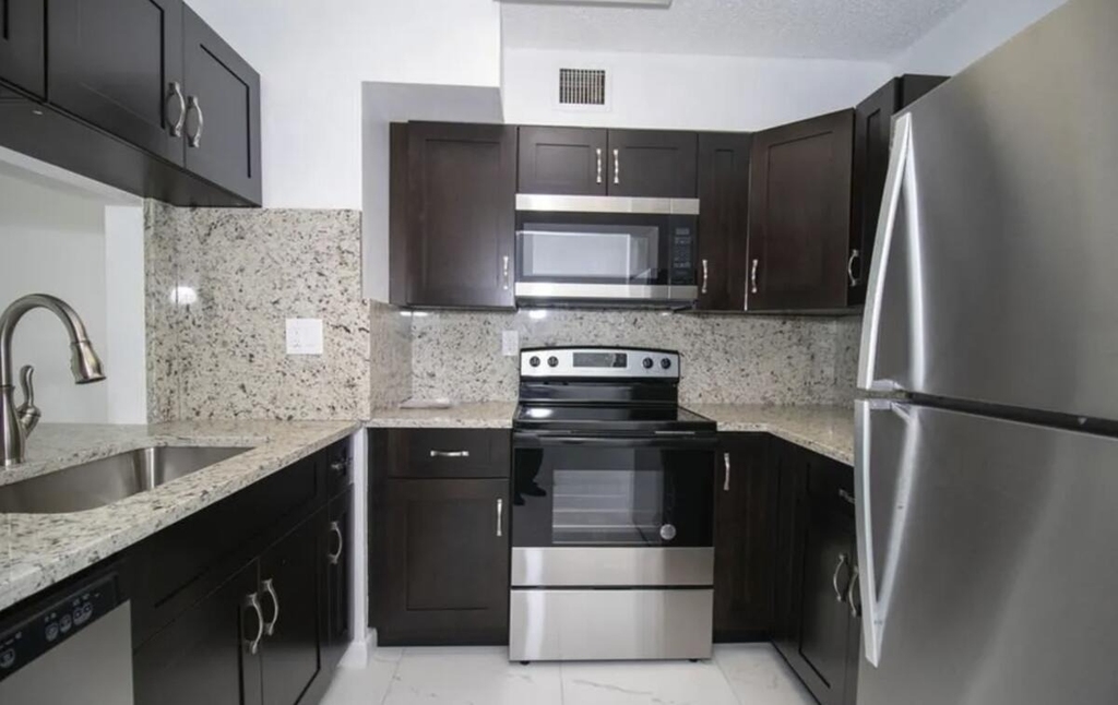 11432 Nw 45th Street - Photo 1