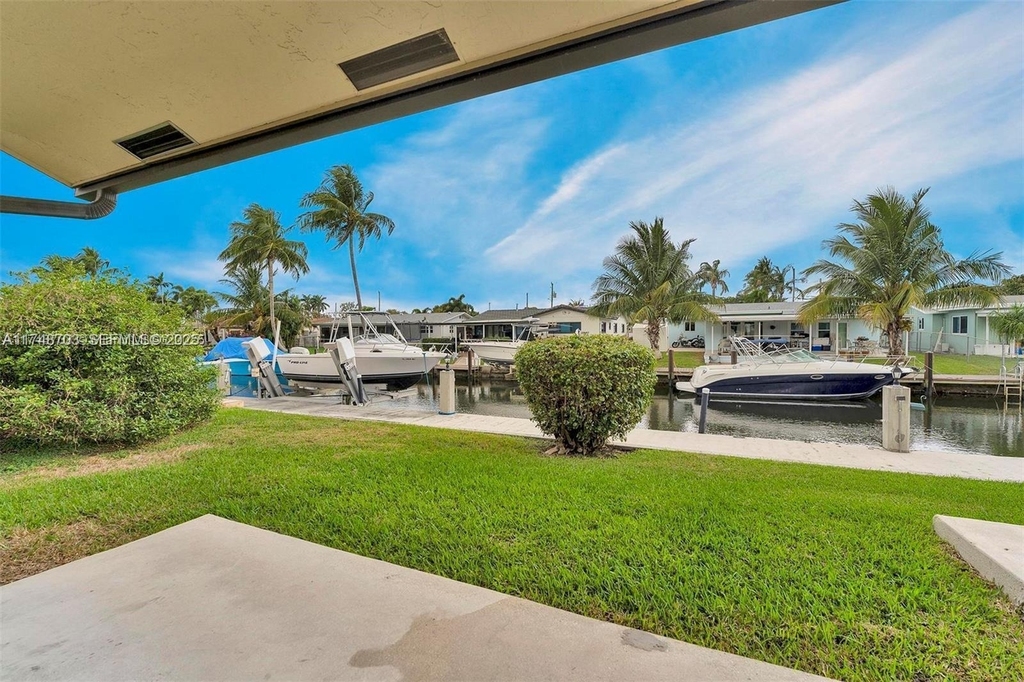 1406 Nw 8th Street - Photo 1