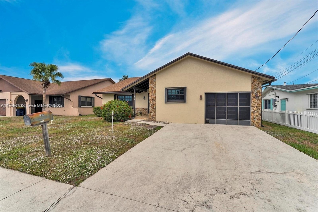 1406 Nw 8th Street - Photo 3