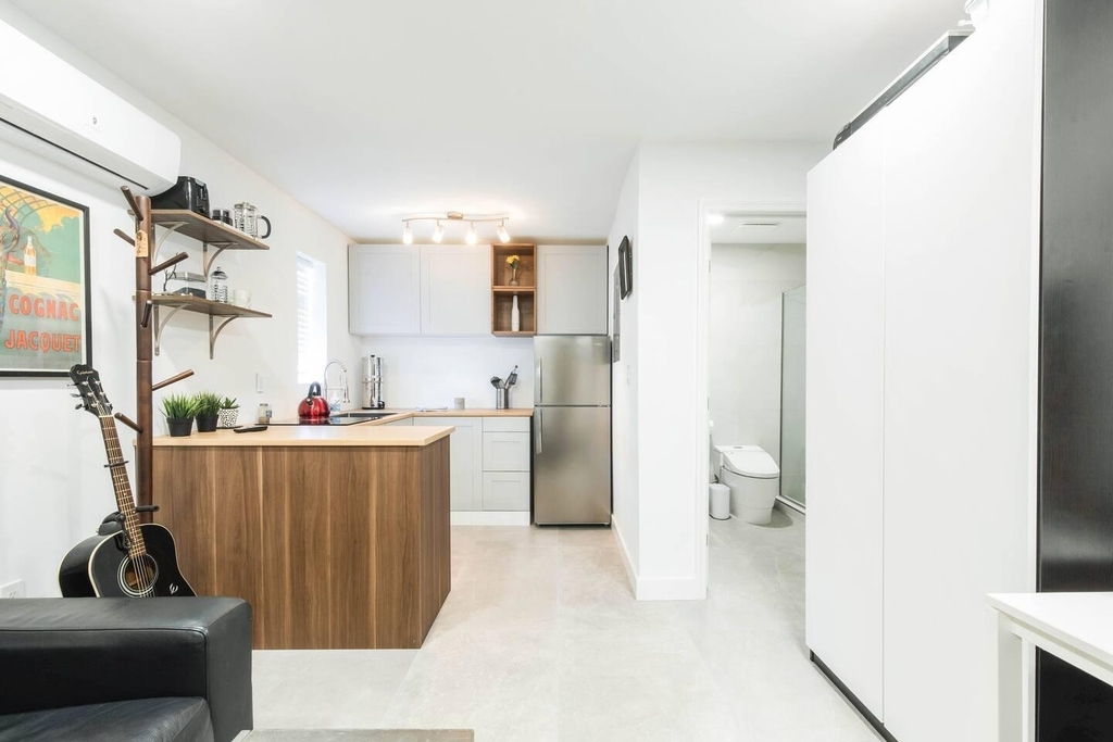 1826 Jefferson Street - Photo 4