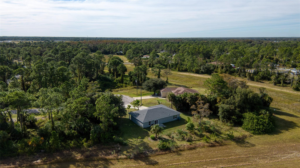 8007 Royal Court - Photo 36