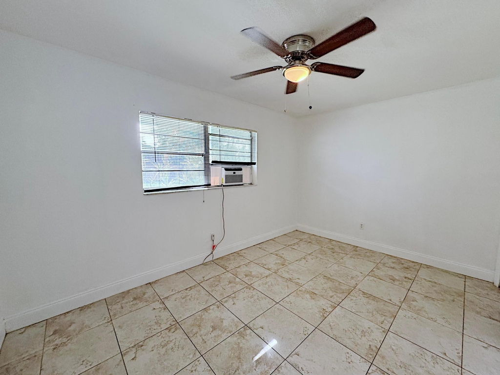 511 Se 2nd Avenue - Photo 22