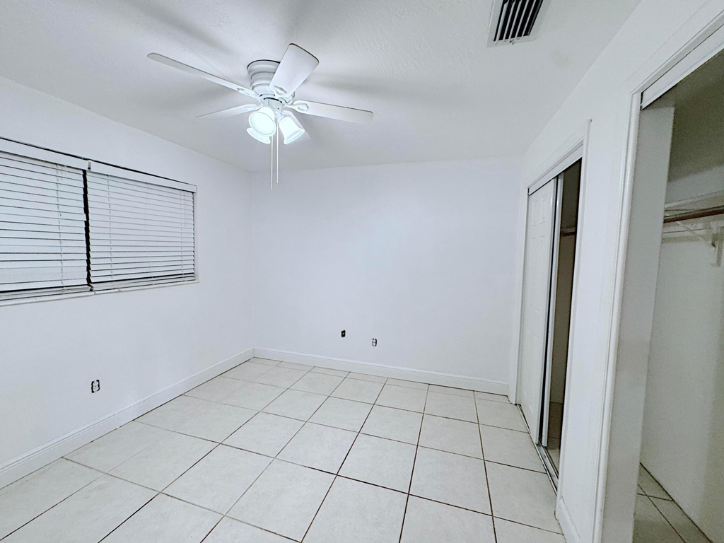 202 Se 3rd Terrace - Photo 16