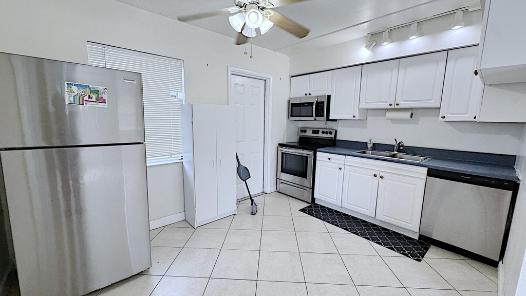 509 Se 2nd Avenue - Photo 8