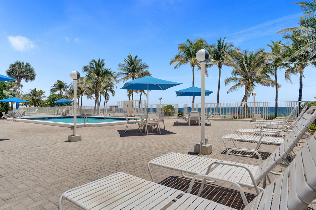1000 S Ocean Boulevard - Photo 18