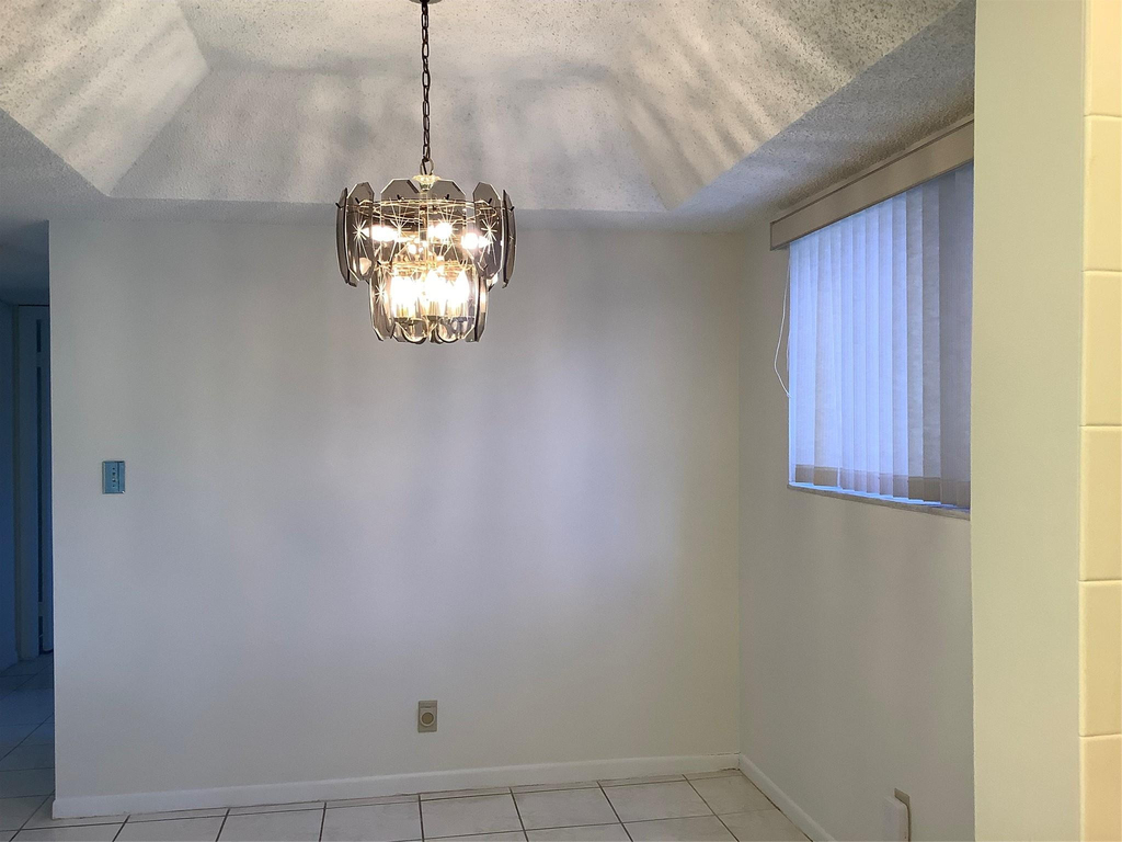 15126 Ashland Street - Photo 5