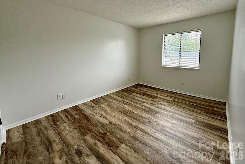 11023 Harrowfield Road - Photo 16