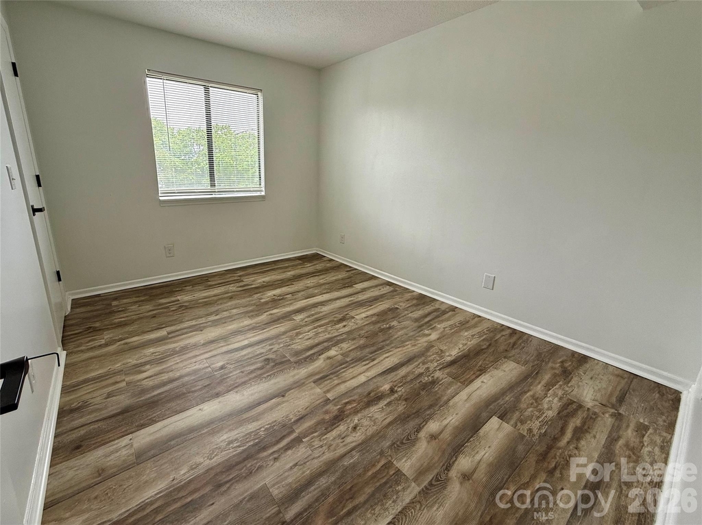 11023 Harrowfield Road - Photo 18