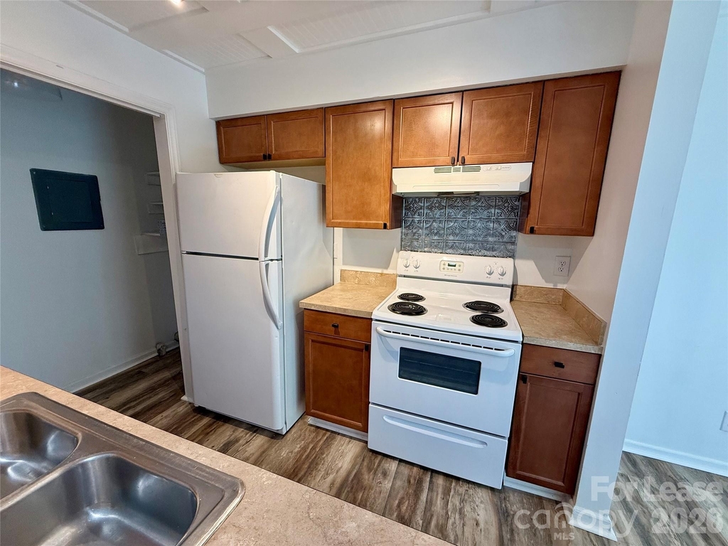11023 Harrowfield Road - Photo 7