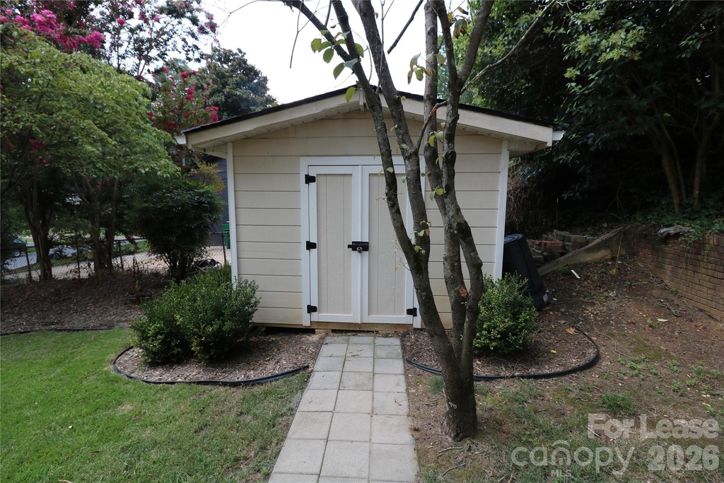5410 Londonderry Road - Photo 42