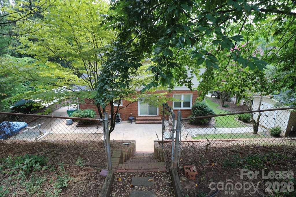 5410 Londonderry Road - Photo 5