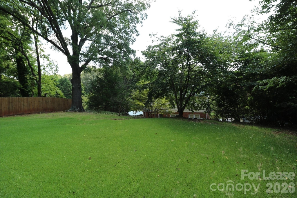 5410 Londonderry Road - Photo 45