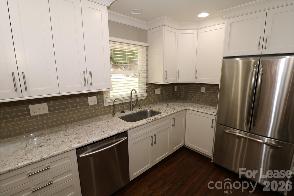 5410 Londonderry Road - Photo 11