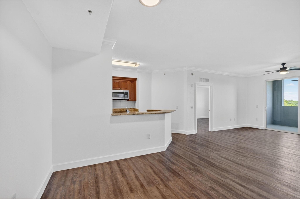 1660 Renaissance Commons Boulevard - Photo 4