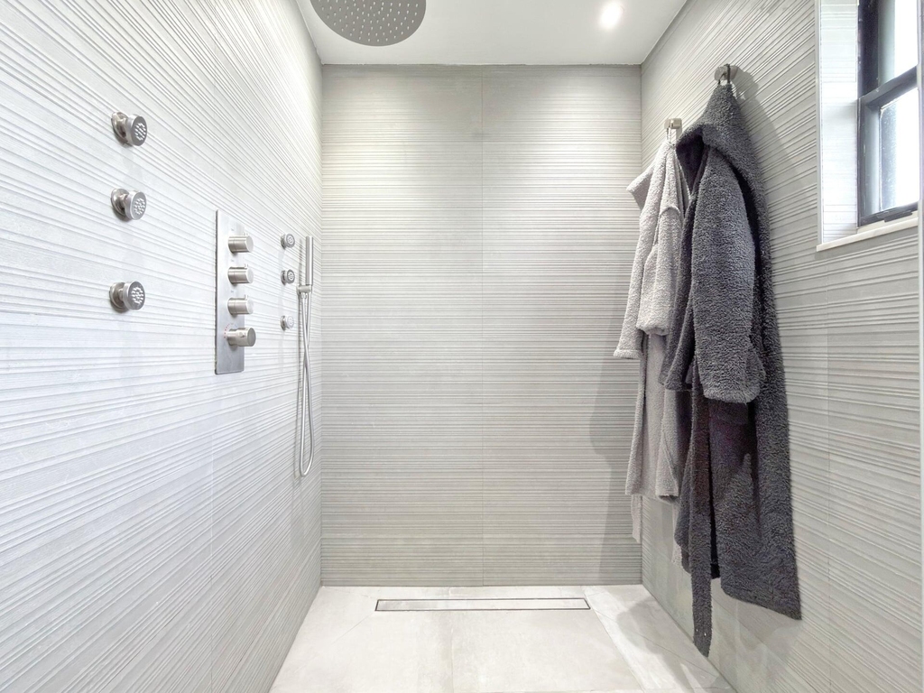 760 Windtree Way - Photo 21
