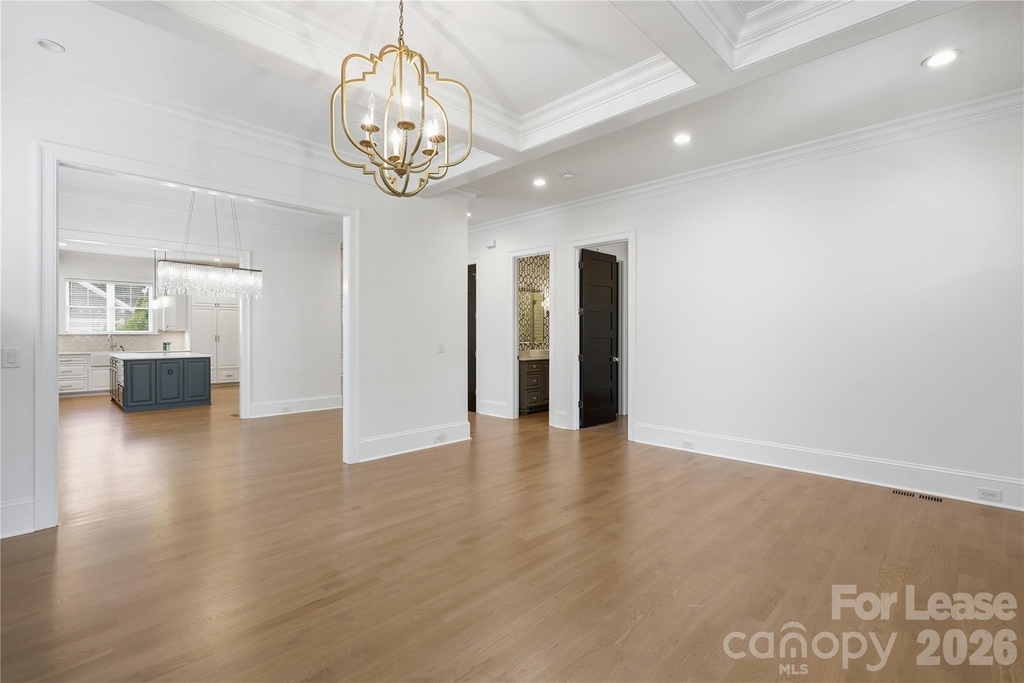404 Iverson Way - Photo 38