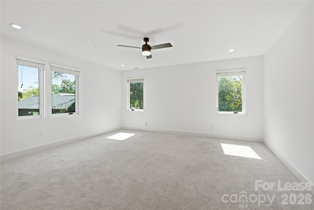 1112 Fairmont Street - Photo 3
