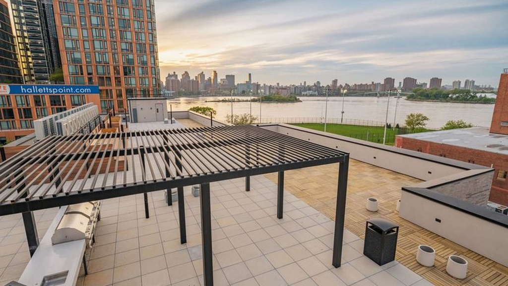 2-24 26th Ave 11102 - Photo 15