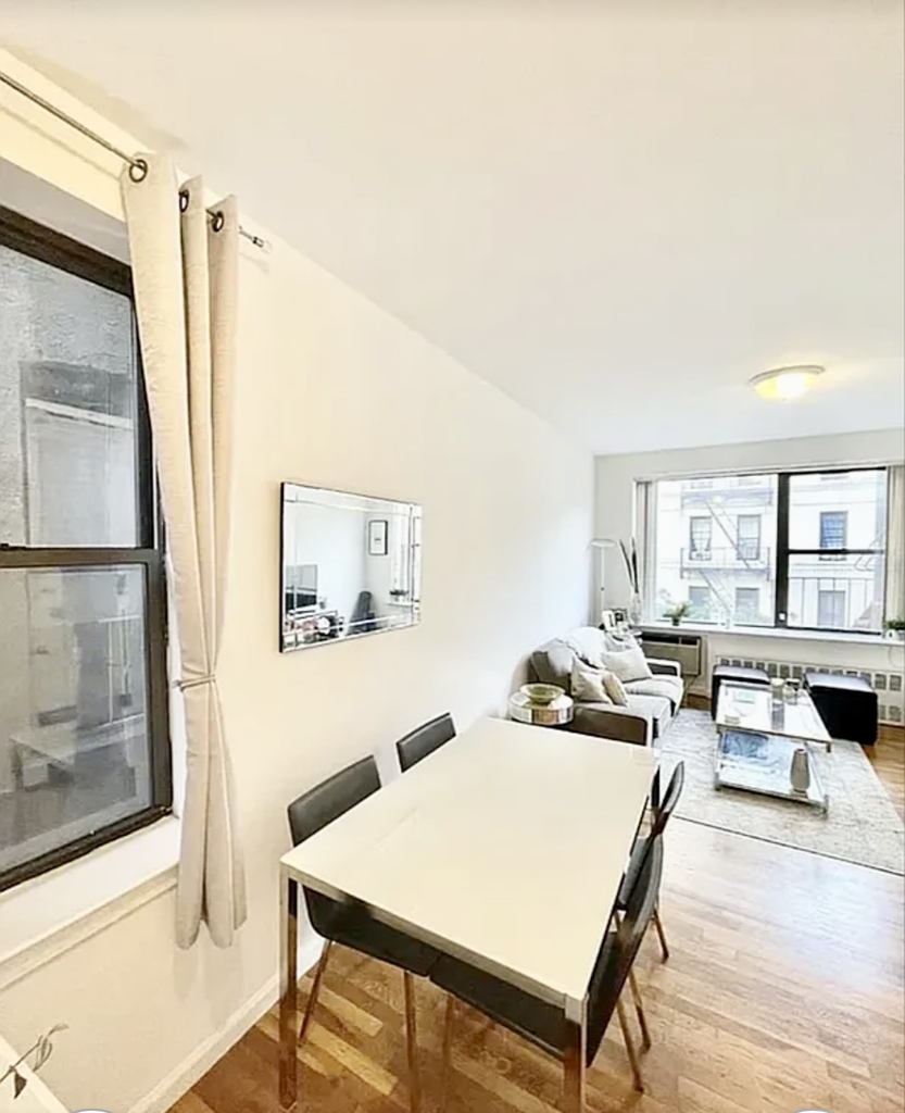 500 1/2 East 84th Street - Photo 3