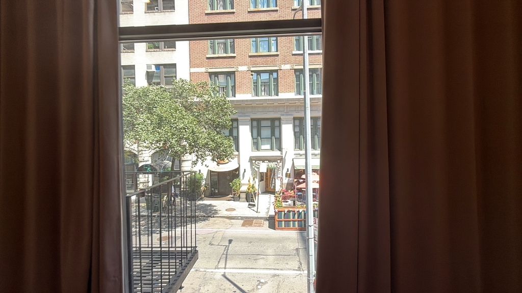 East 27th Street - Photo 5