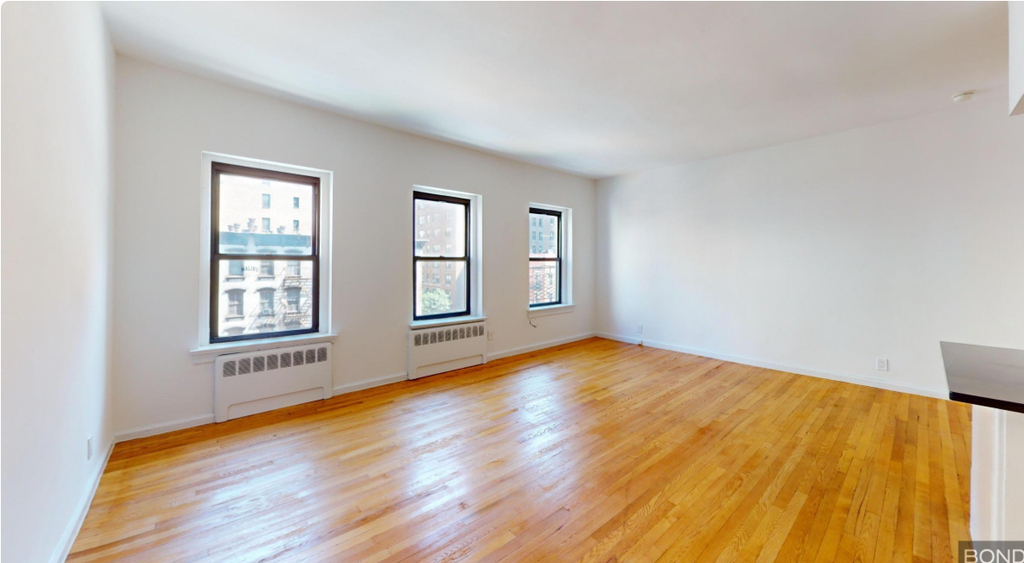 East 52 nd Street  - Photo 2