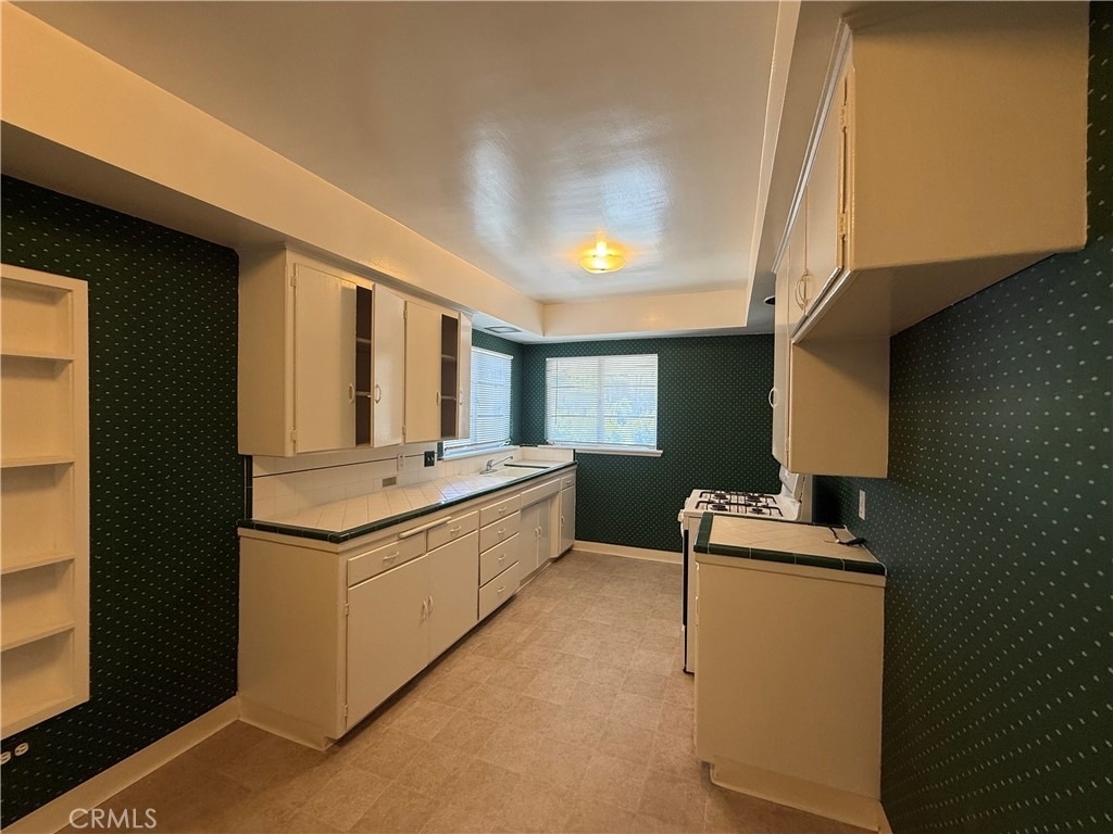 4909 Coldwater Canyon Avenue - Photo 4