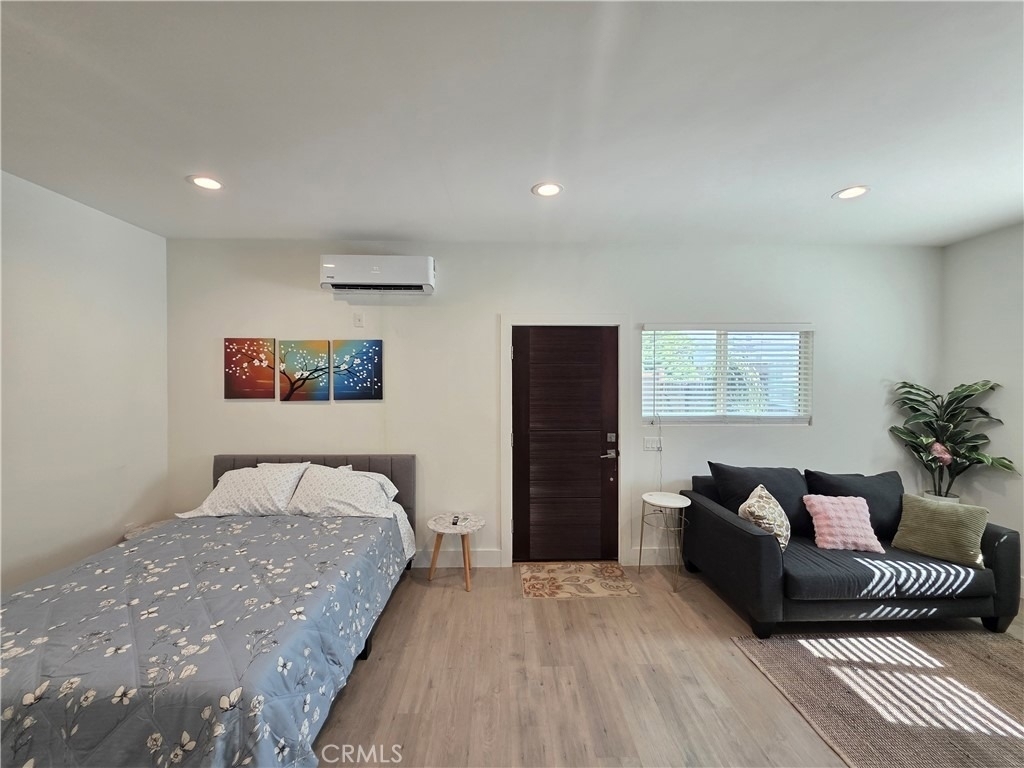 6956 Glade - Photo 7