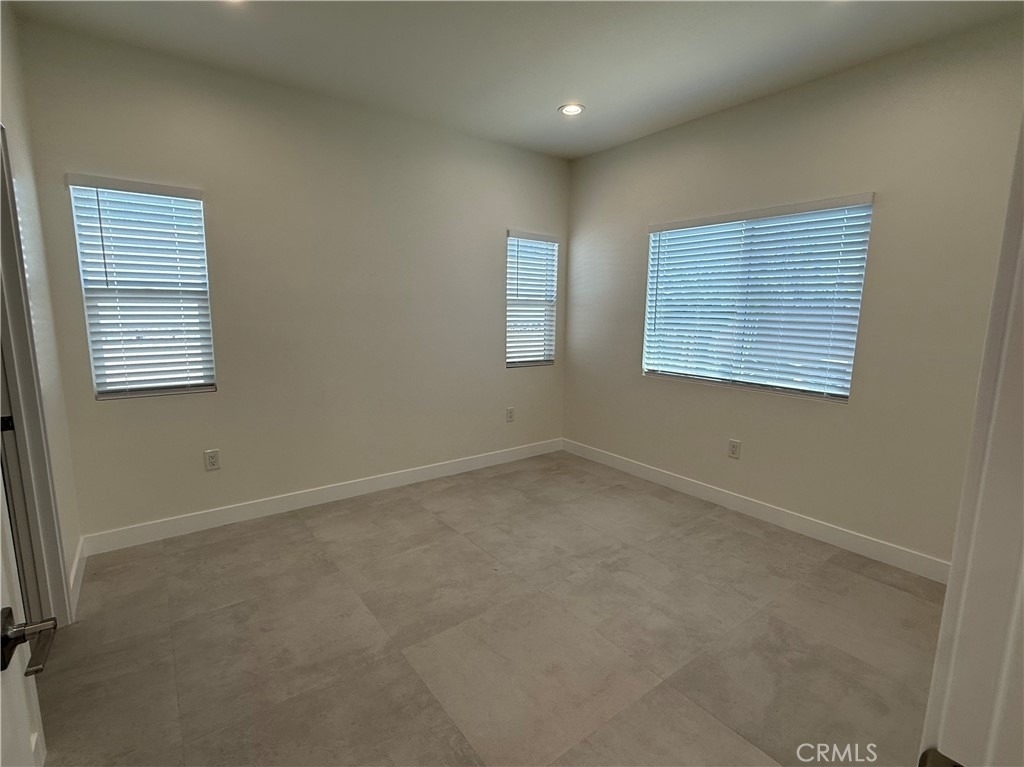 2843 E Alden Pl - Photo 1