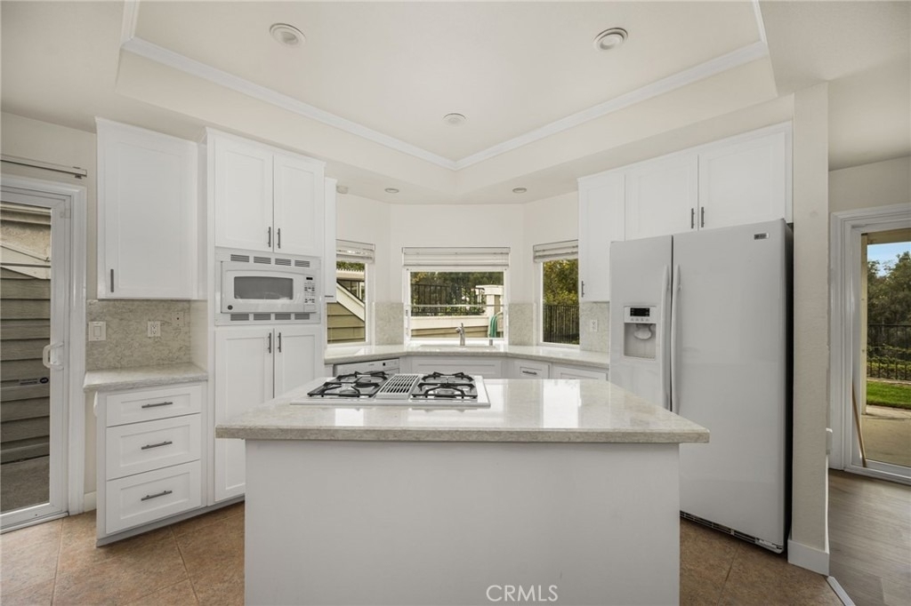 5779 E Hudson Bay - Photo 7