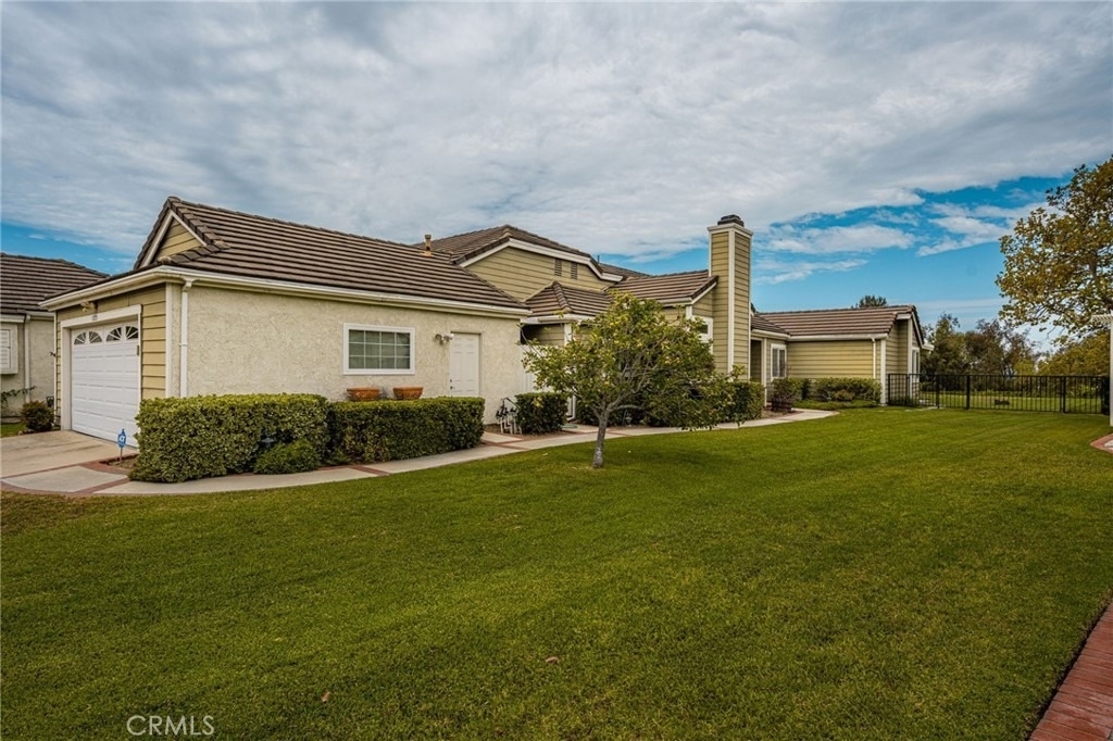 5779 E Hudson Bay - Photo 1