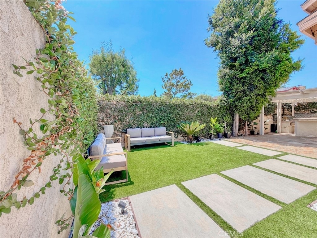 2134 N Pami Circle - Photo 34