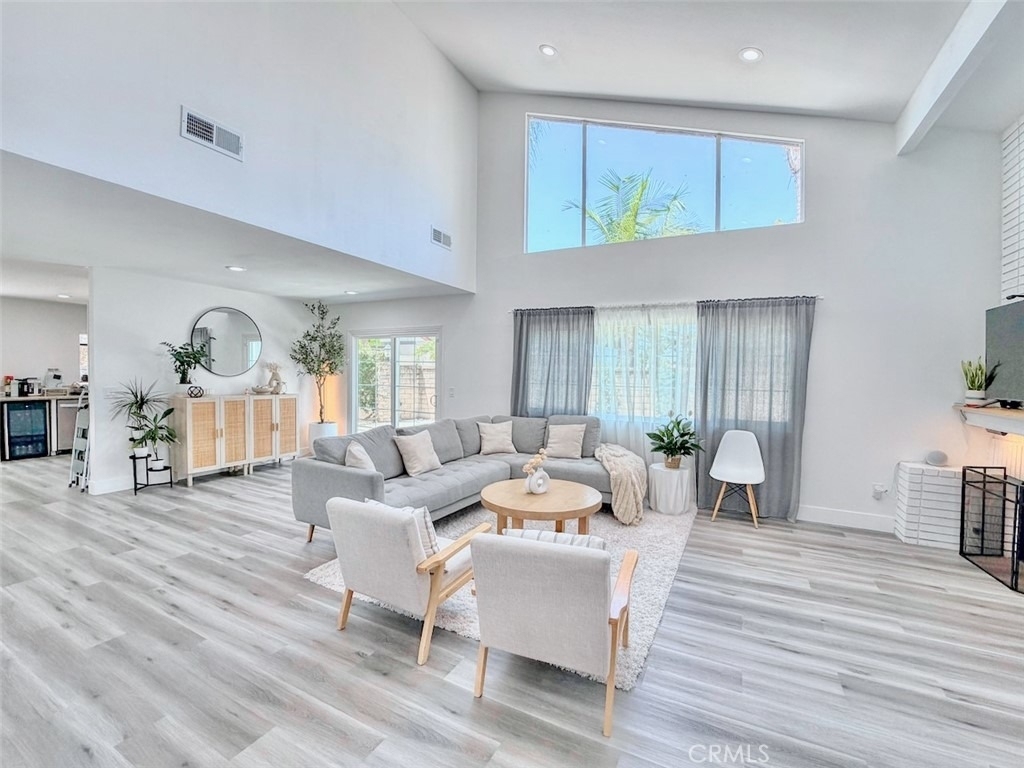 2134 N Pami Circle - Photo 6